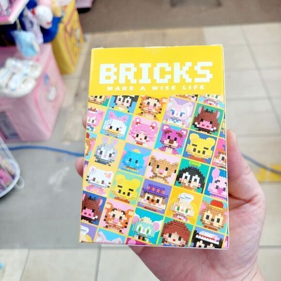 Brand New Spongebob Mr Krabs Bricks Lego Figure - Picture 2 of 5